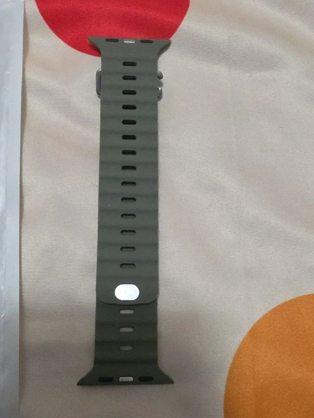 Silicone Replacement Wristband in Olive Green for Smartwatches 42/44/45/48mm